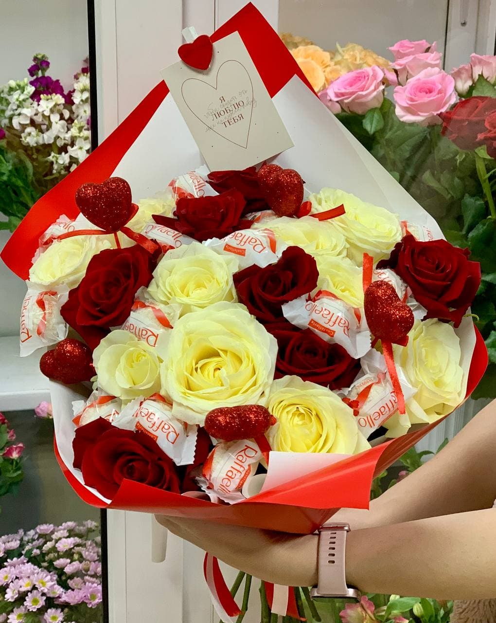 Розы в облаке